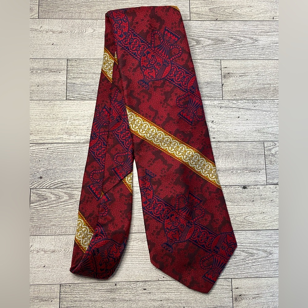 Vintage Picasso Hand‎ Made High Fashion Maroon Men’s Tie Pottery Design